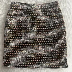Elegant Multicolor Tweed Pencil Skirt